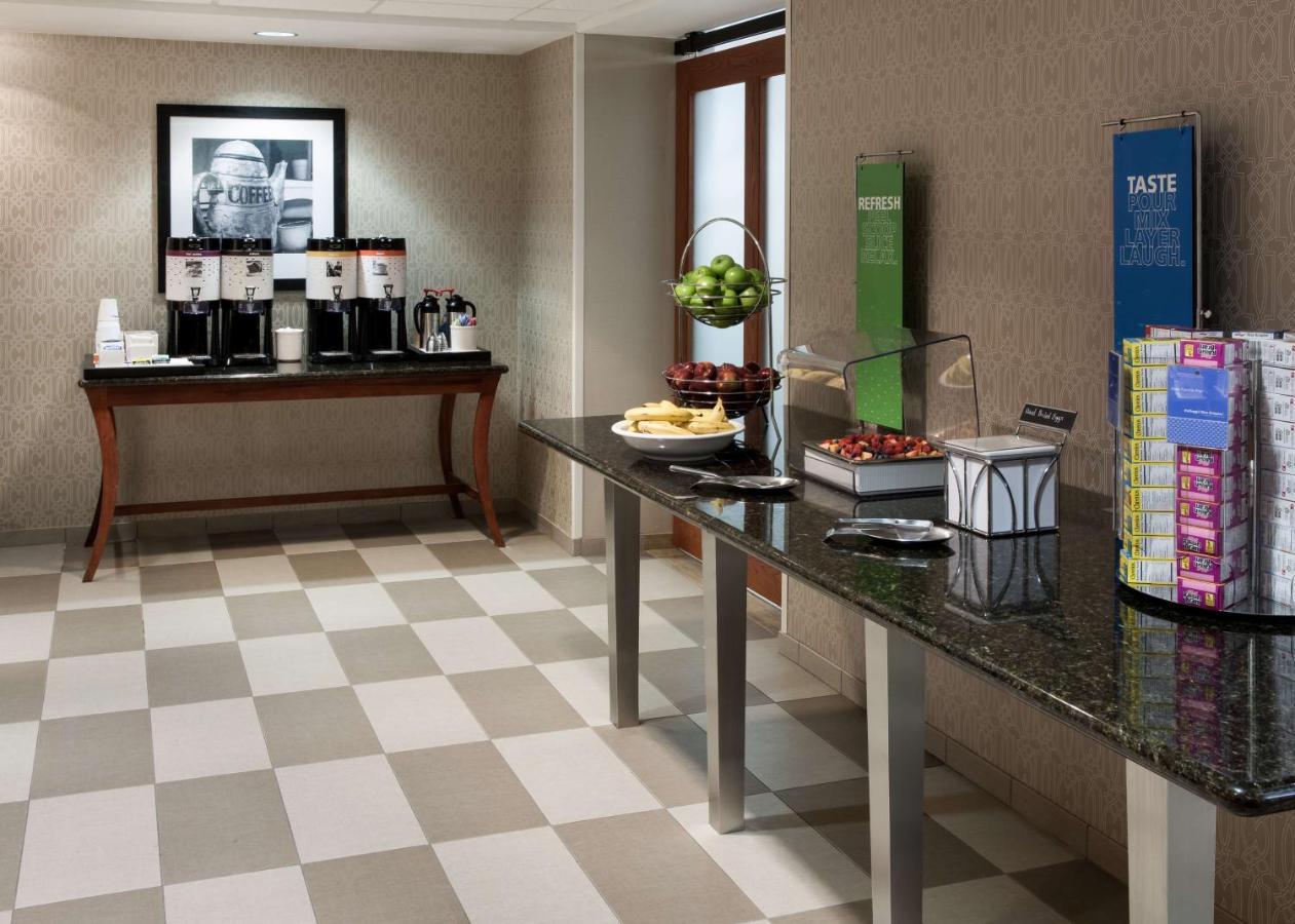 Hampton Inn & Suites Davenport Esterno foto