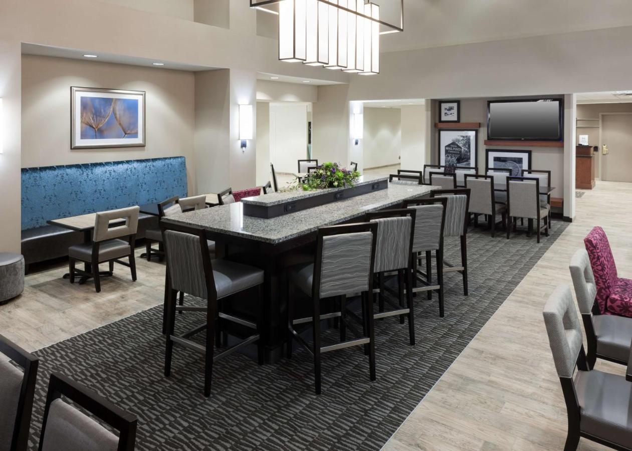 Hampton Inn & Suites Davenport Esterno foto