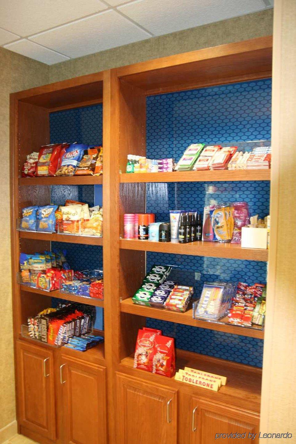 Hampton Inn & Suites Davenport Ristorante foto